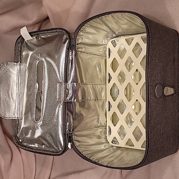 0798. ION UV ~ Santi-Case ~ Kills 99.9% of GERMS!! - Picture 4 of 12